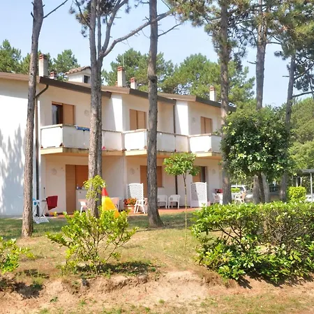Villaggio Delfino Apartment Bibione